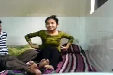 Remaja Indo Hot Sange Ngentot Brutal Basah Banjir