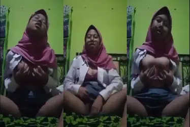 Siswi SMA Toket Padat Jadi Rebutan Di Kost